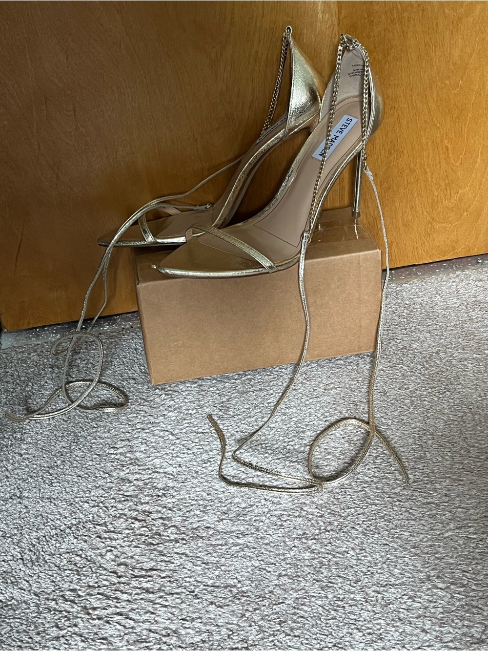 Steve Madden 10M 4.5-Inch Stiletto High Heel Sandals with Gold Metallic Lace-Ups